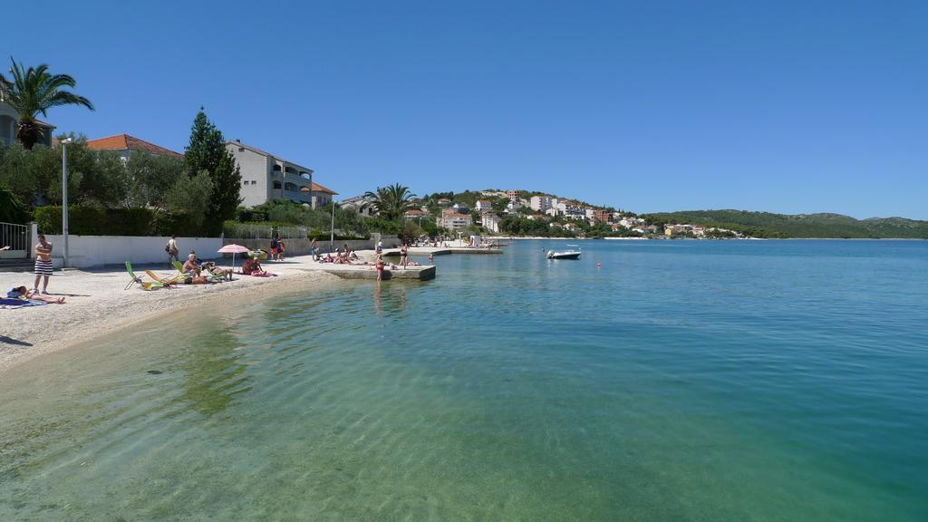 Apartments Tonka Trogir Exterior photo